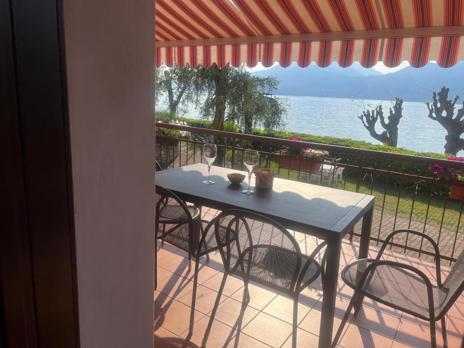 Residence Villa Al Lido Бренцоне сул Гарда Екстериор снимка
