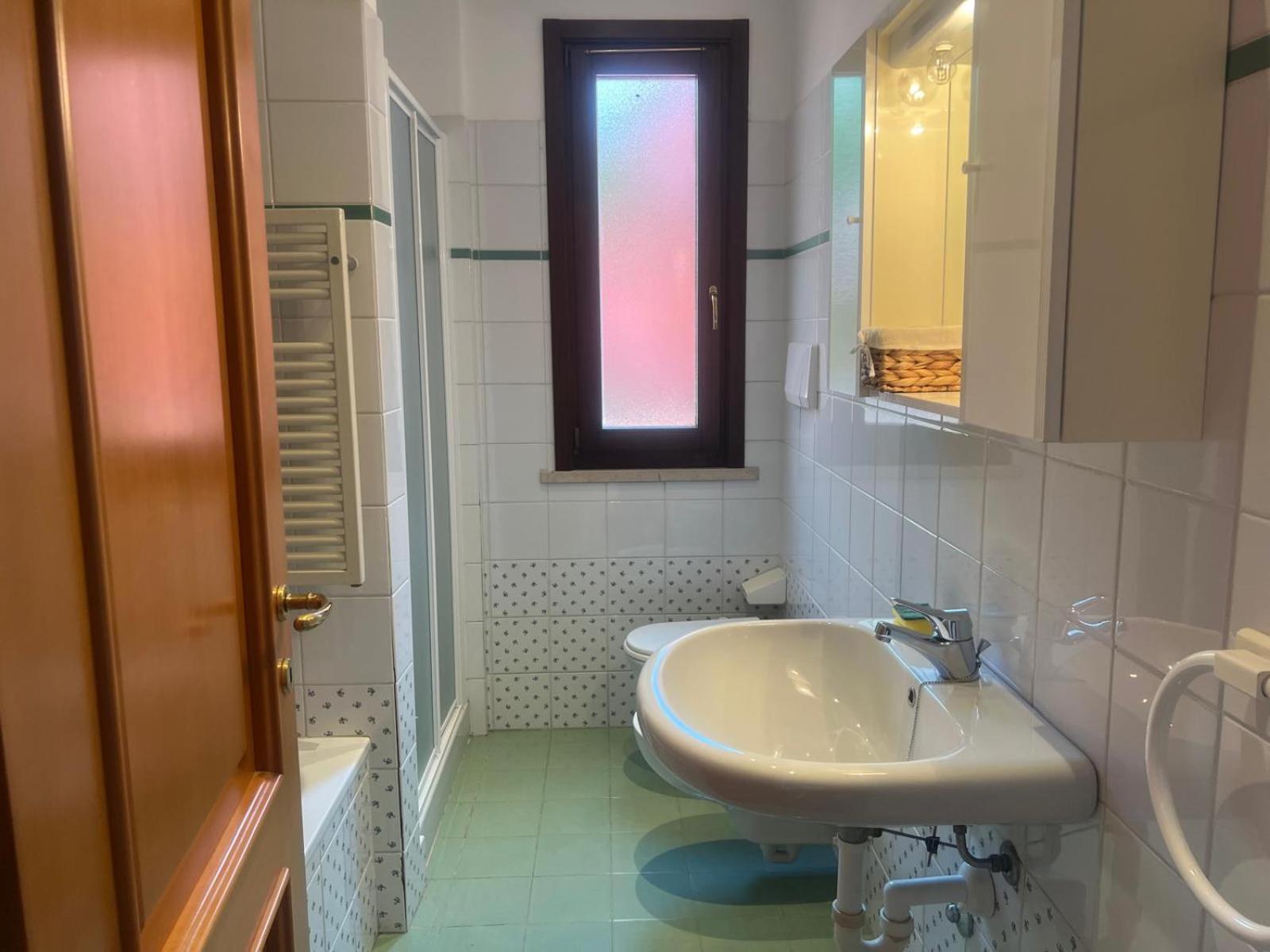 Residence Villa Al Lido Бренцоне сул Гарда Екстериор снимка