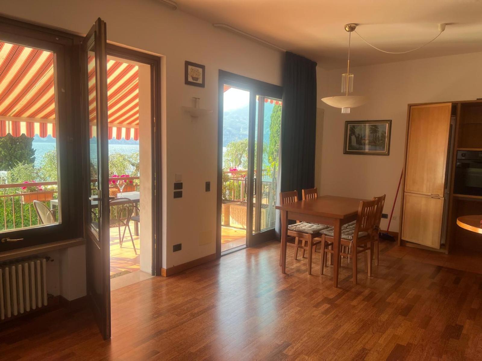 Residence Villa Al Lido Бренцоне сул Гарда Екстериор снимка