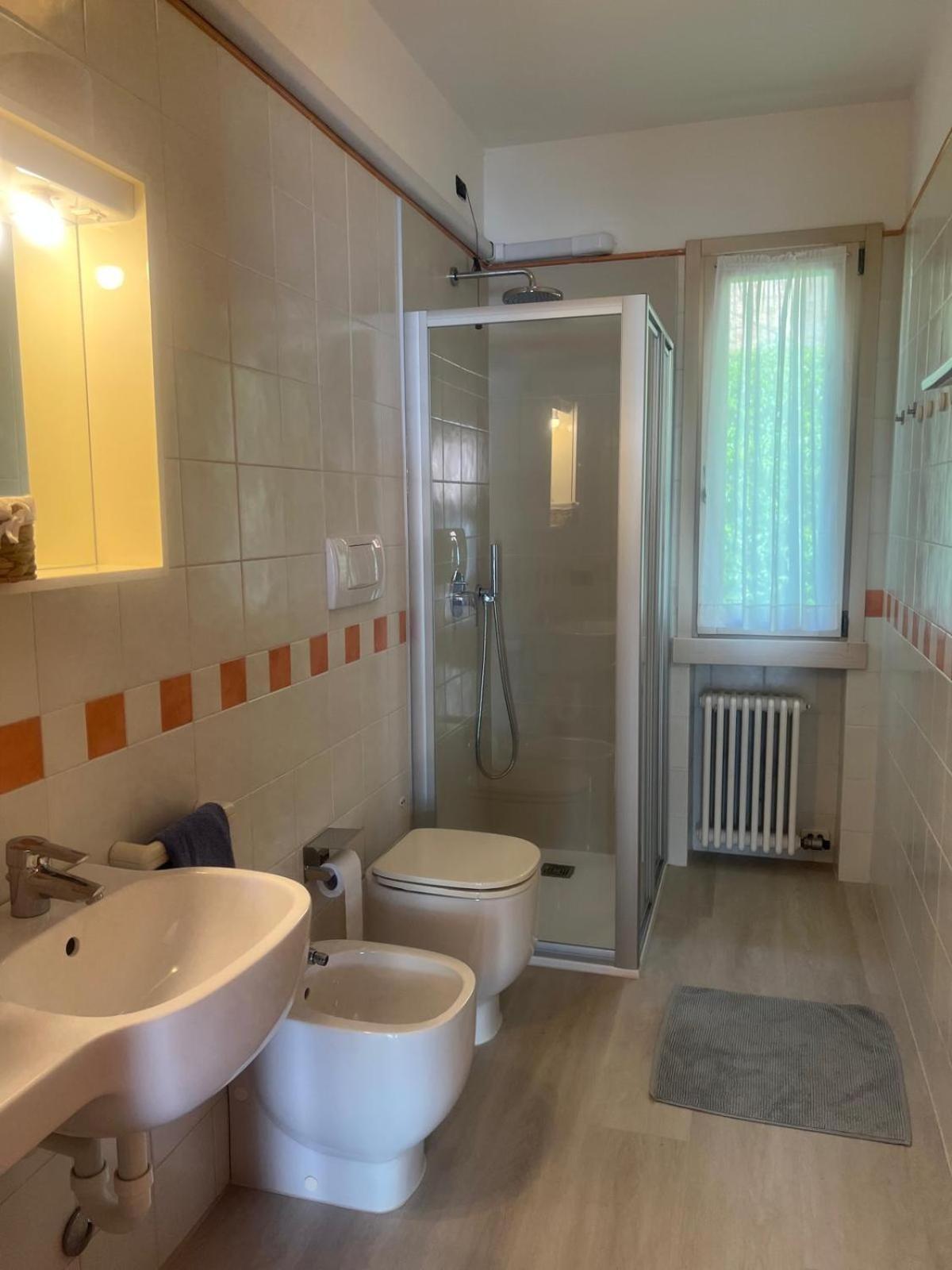 Residence Villa Al Lido Бренцоне сул Гарда Екстериор снимка